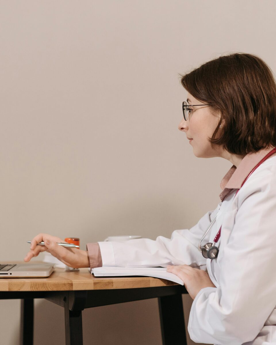 Prvi ginekološki pregled: što očekivati i kako se pripremiti?