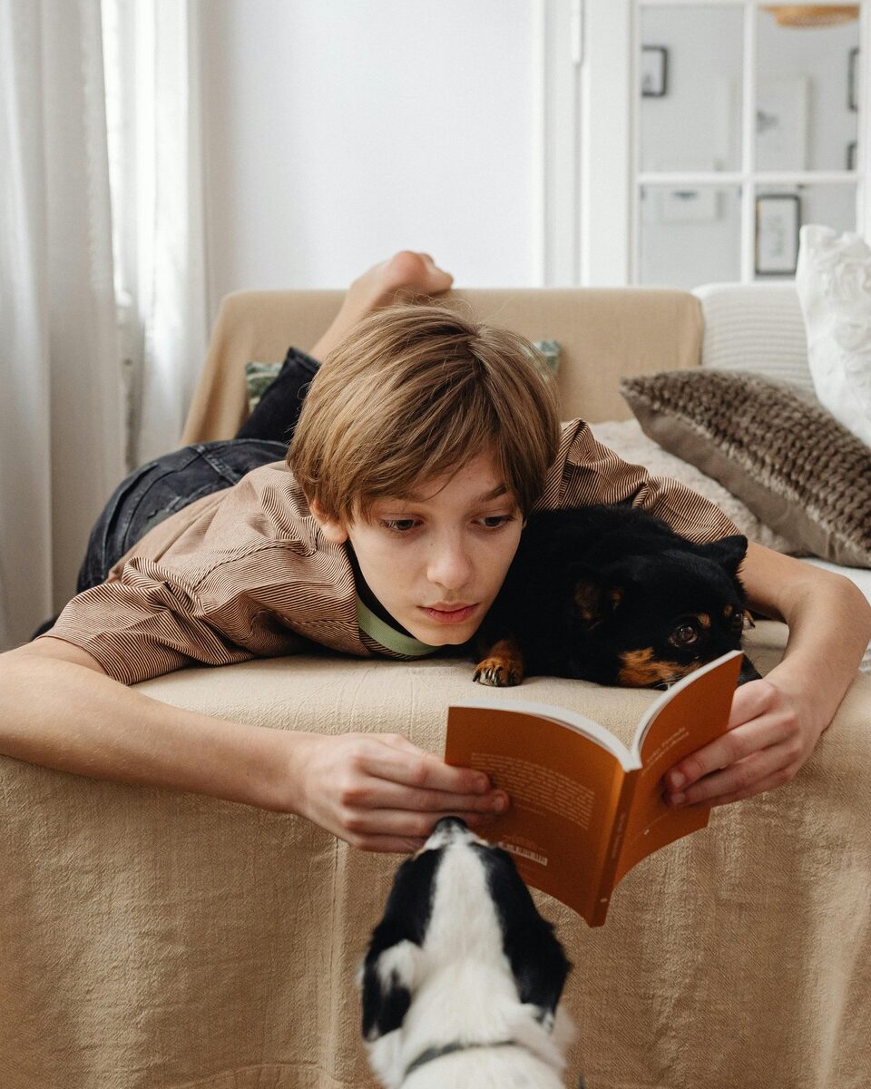 Popis koji se ne preskače: 10 knjiga koje će tinejdžeri obožavati