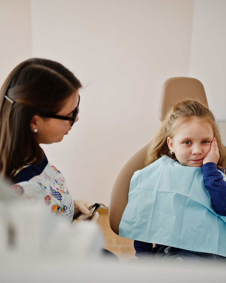 Dijete ne želi otvoriti usta kod zubara? Evo kako mu pomoći