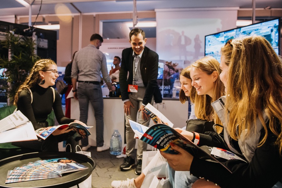 Maturanti na prošlogodišnjem EXPO Dubrovnik 