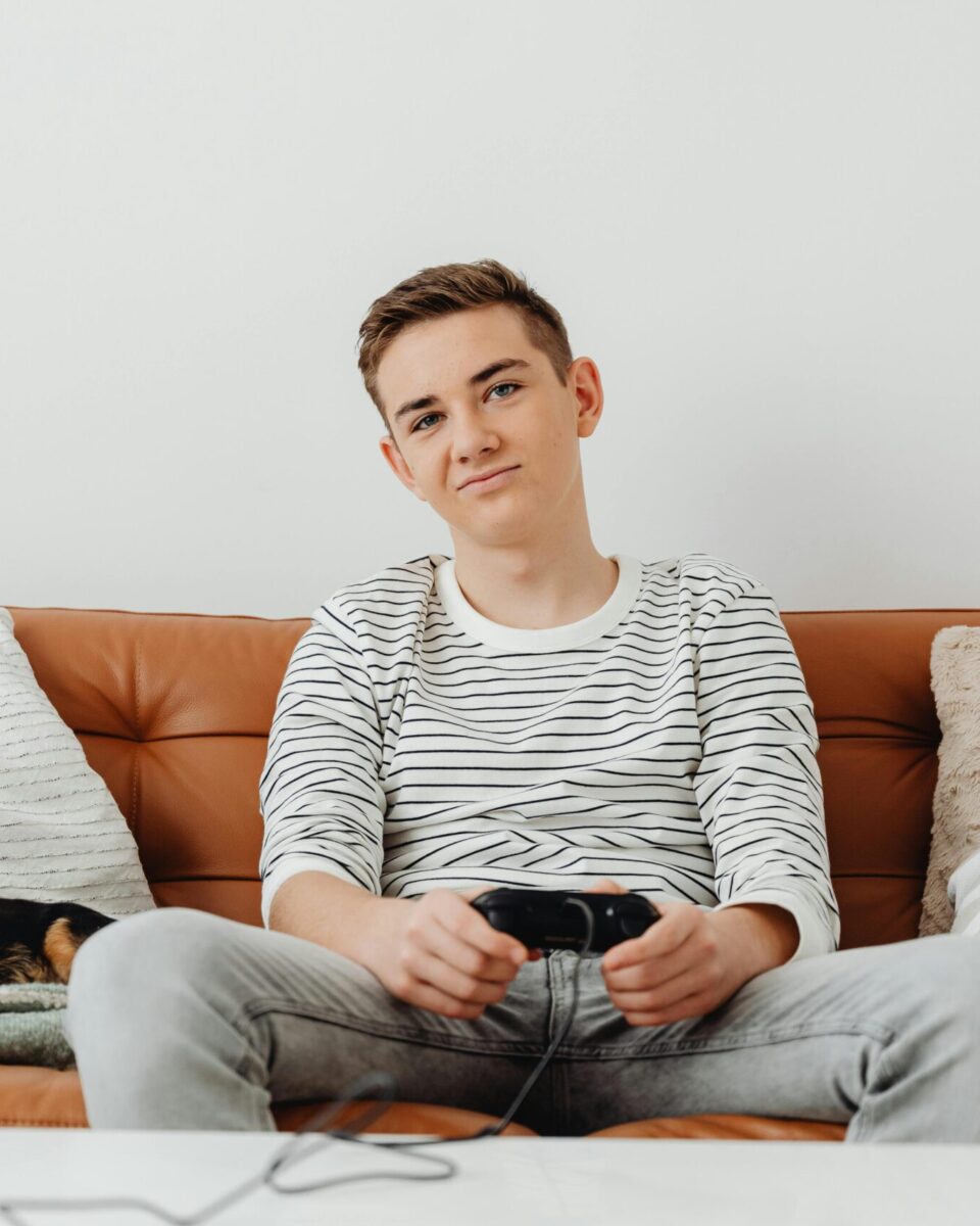 Gaming rječnik za roditelje: noob, loot, rage quit… Što znače ovi izrazi?