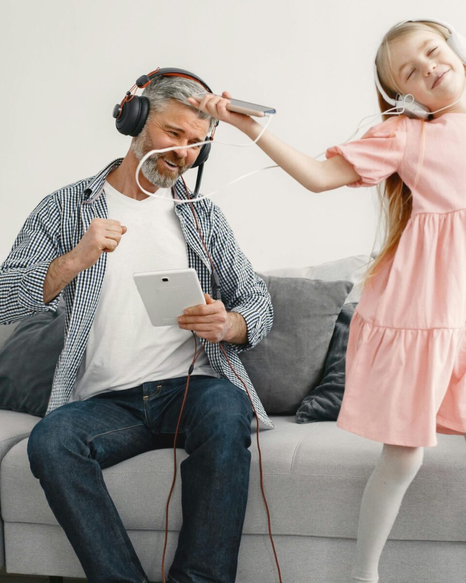 Kako složiti savršenu obiteljsku playlistu u kojoj će svi uživati?