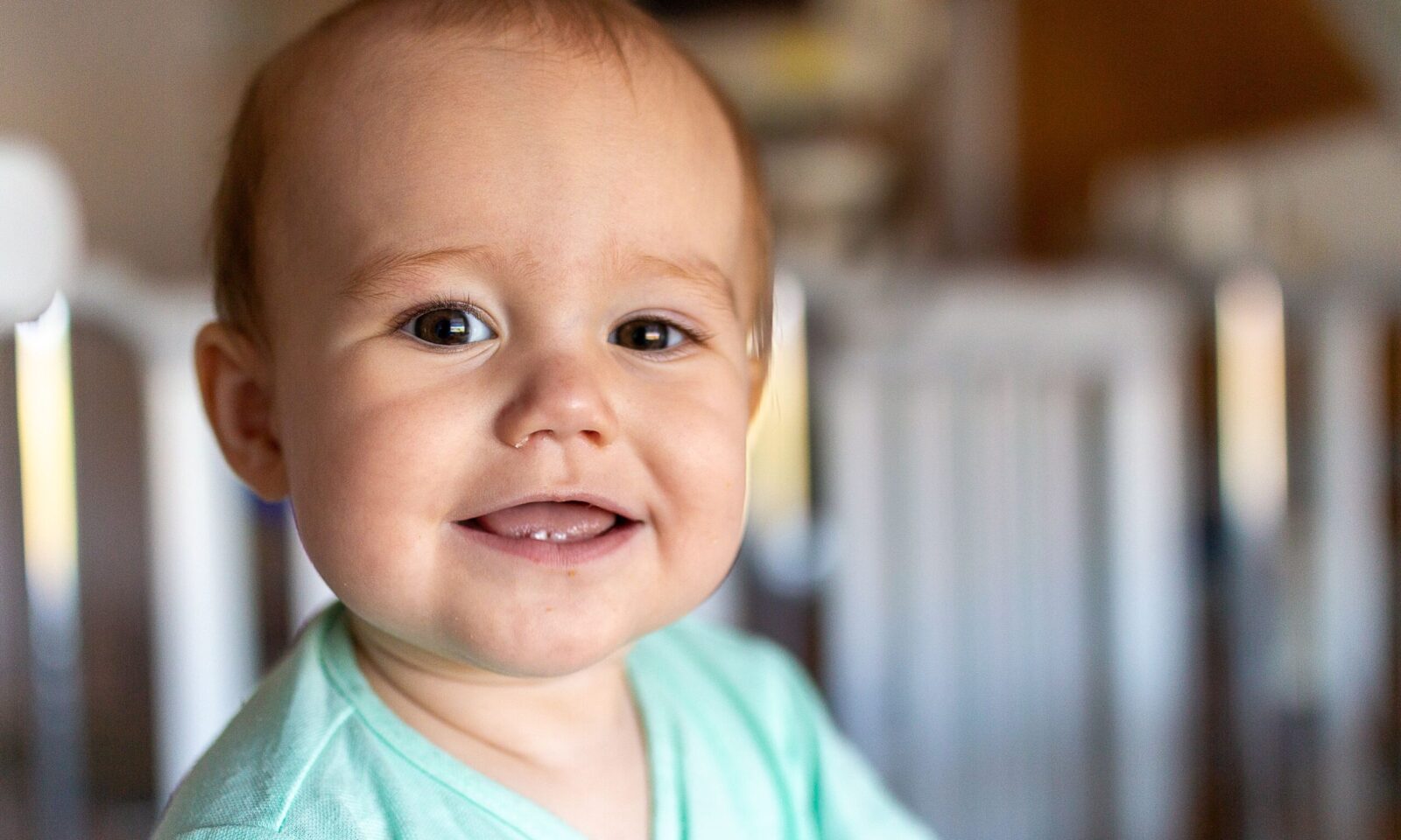 prvi zubic kod bebe